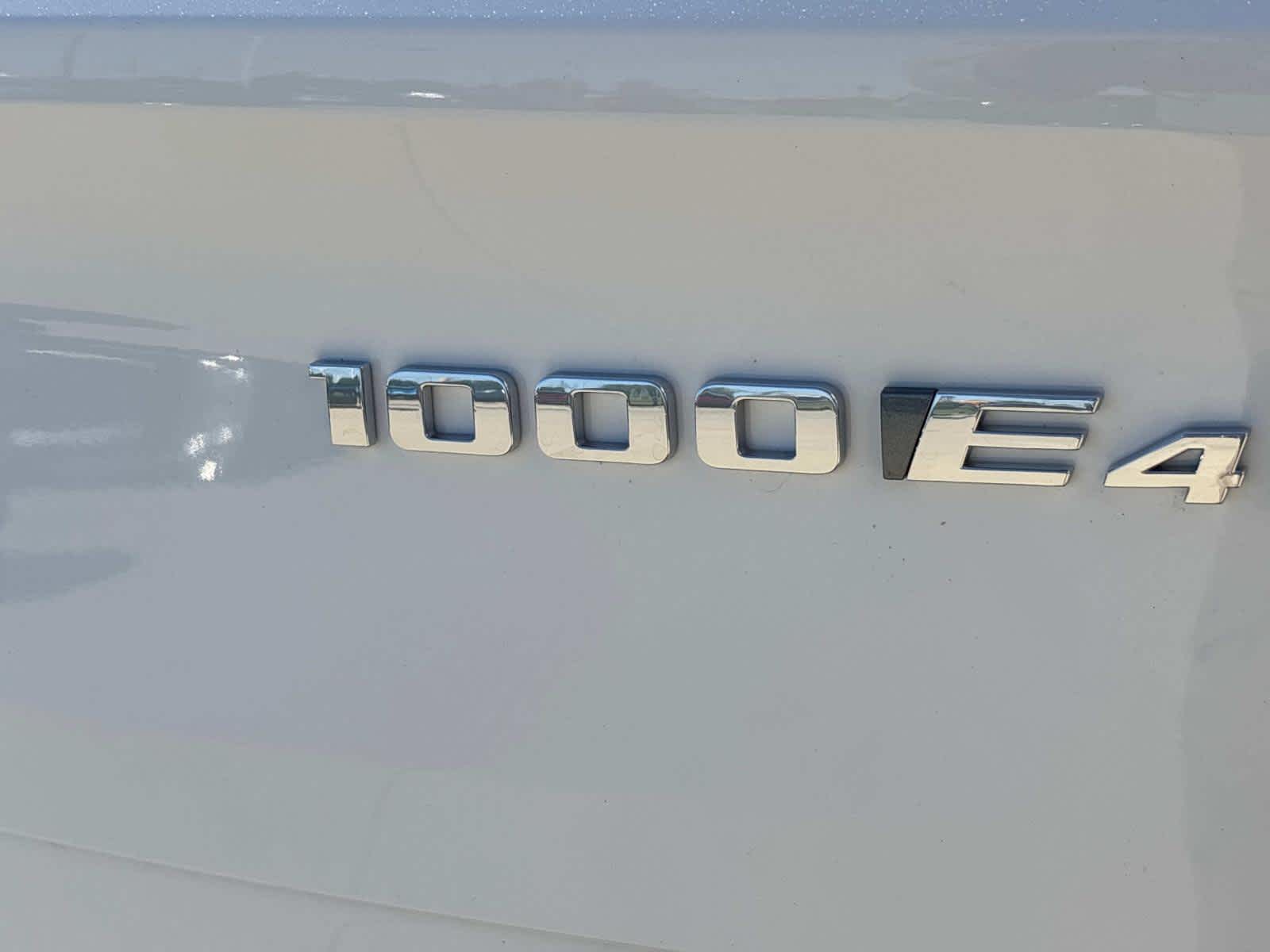 Vehicle image 37 of 53