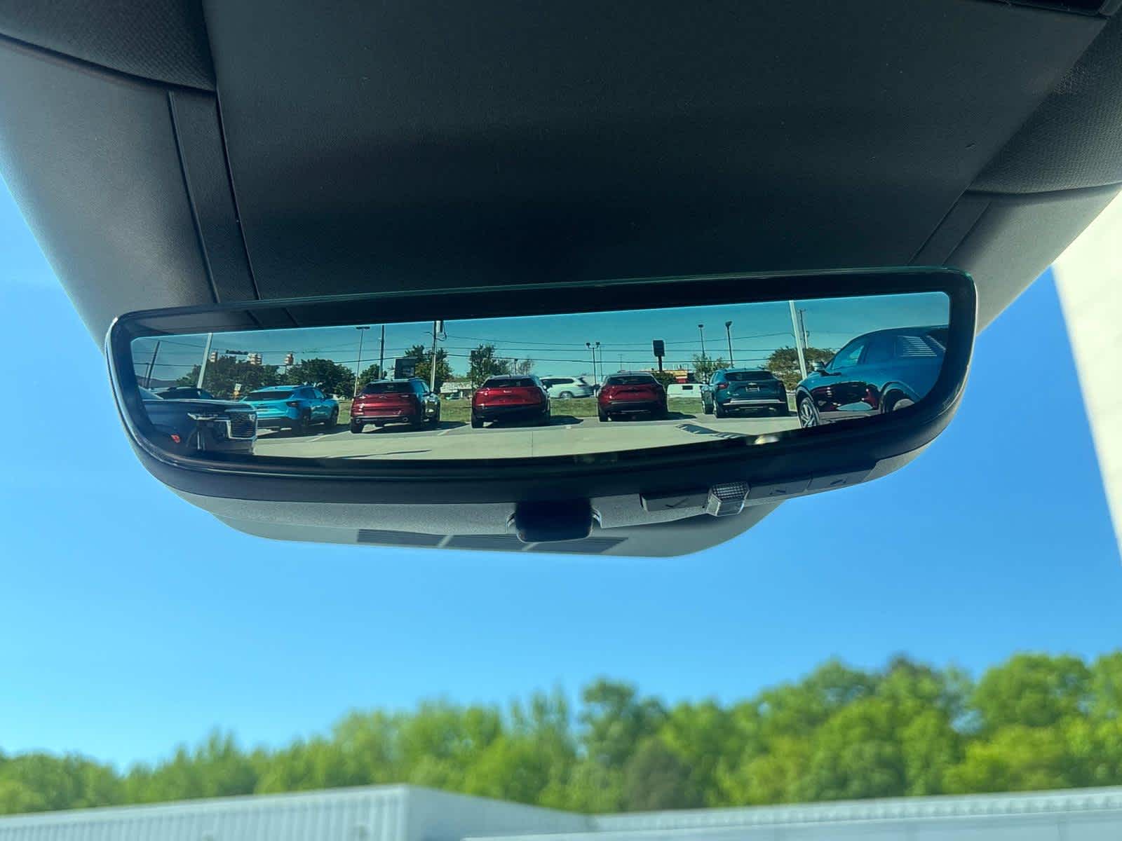 Vehicle image 23 of 53