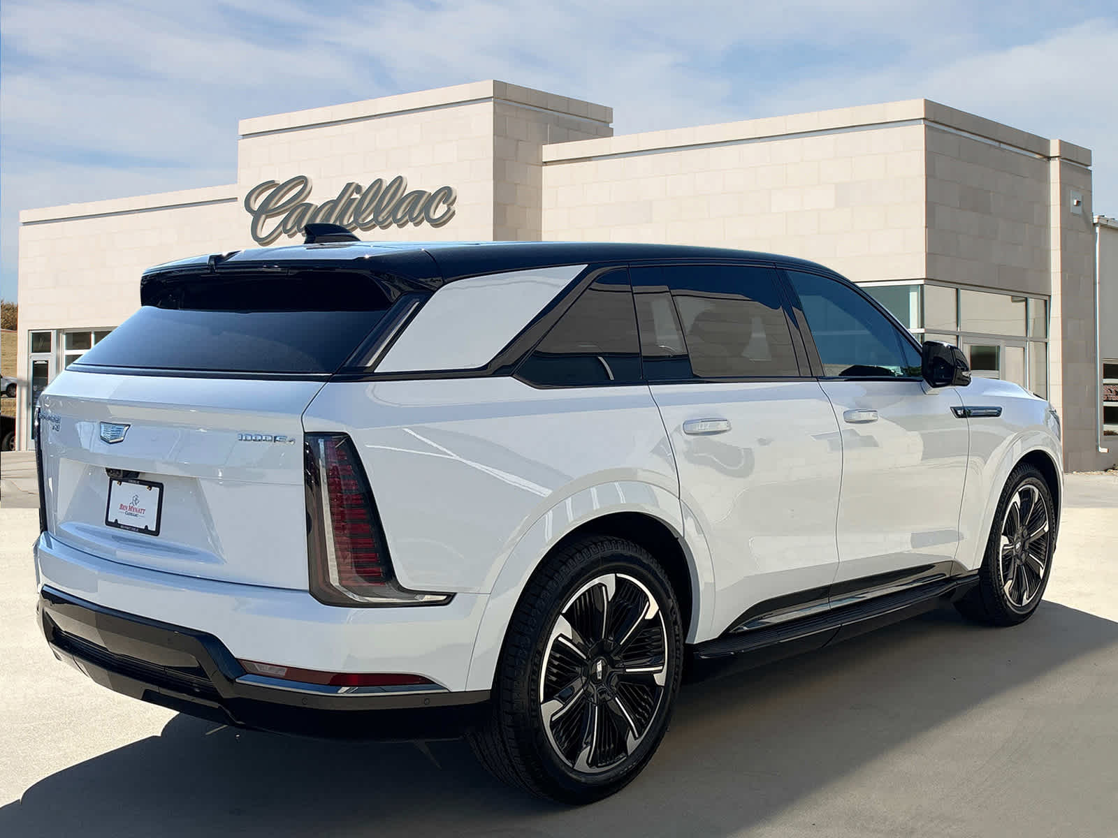 Vehicle image 2 of 53