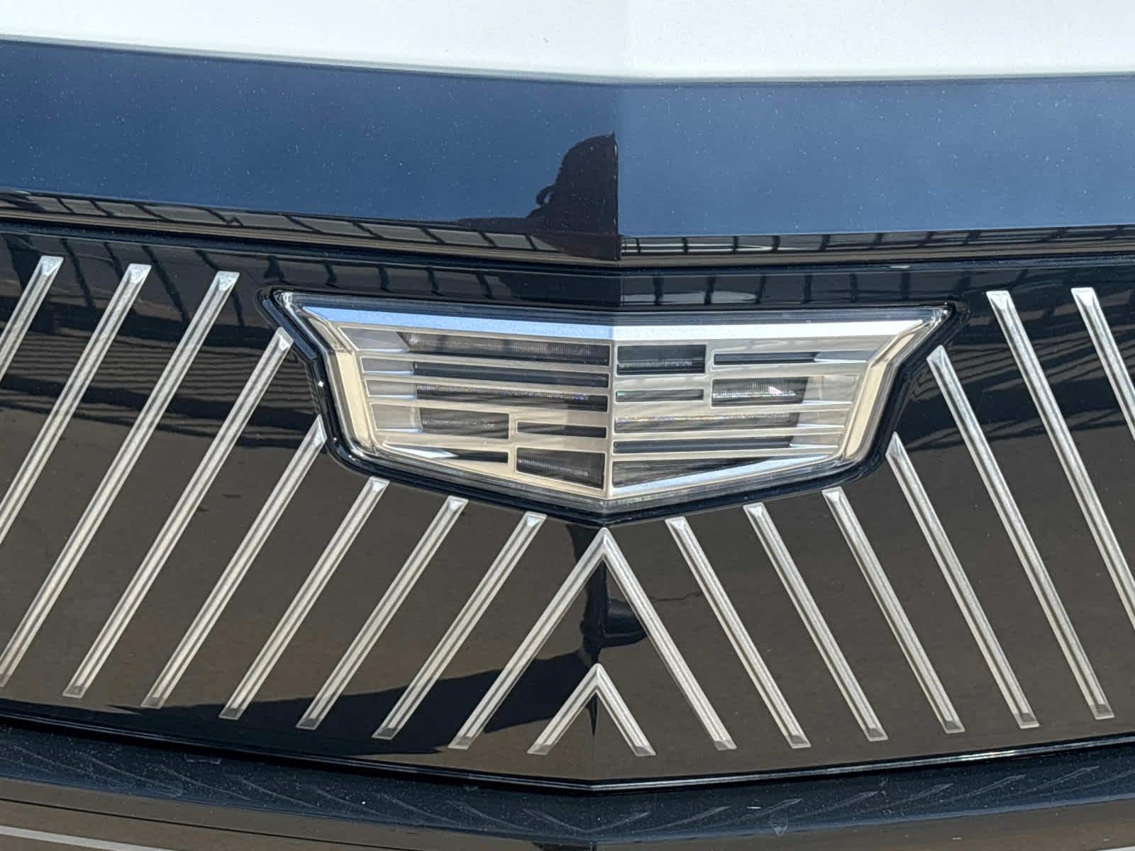Vehicle image 51 of 53