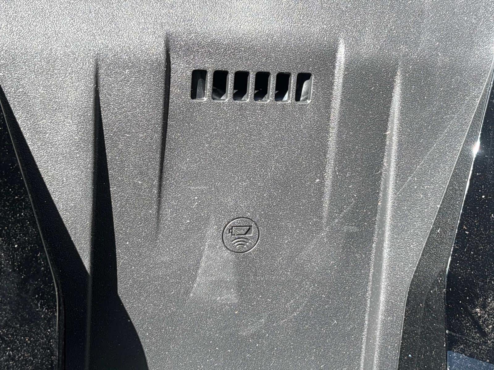 Vehicle image 22 of 53