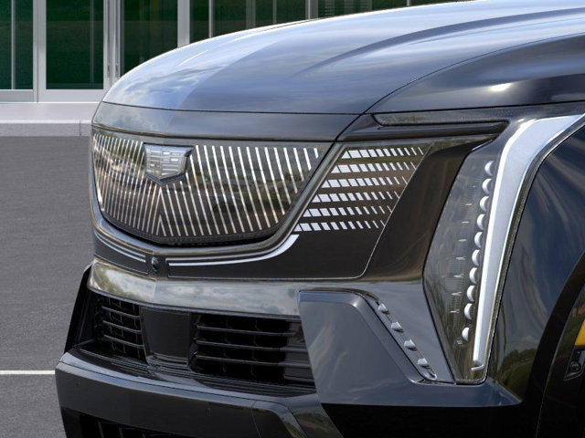 Vehicle image 13 of 24