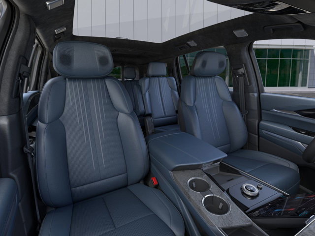 Vehicle image 16 of 24