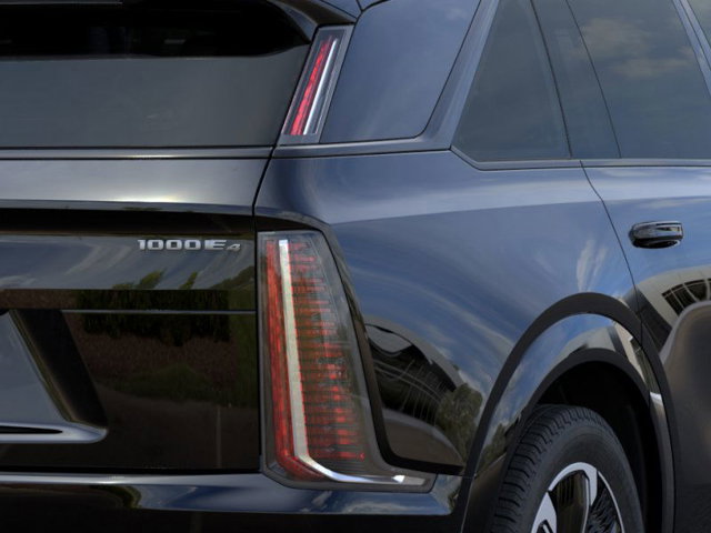 Vehicle image 11 of 24