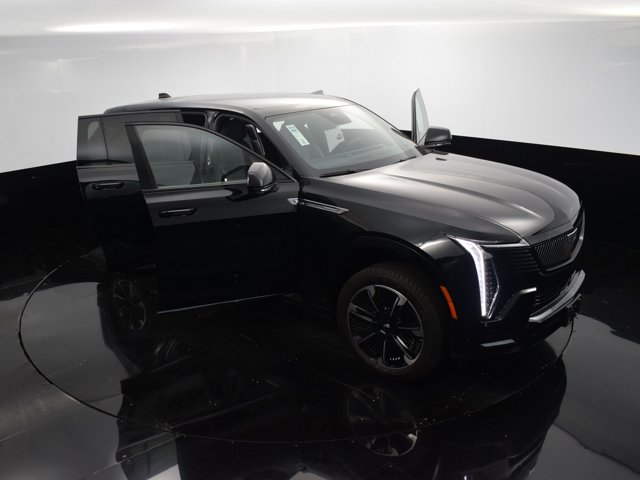 Vehicle image 9 of 43