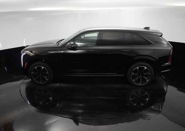 Vehicle image 31 of 43
