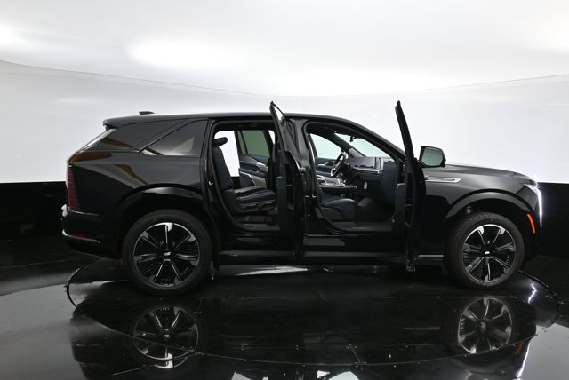Vehicle image 11 of 43