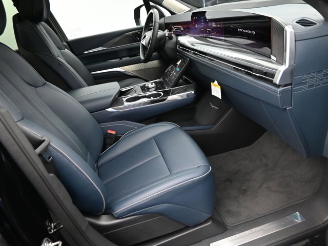 Vehicle image 40 of 43