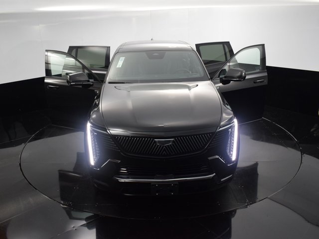 Vehicle image 5 of 43