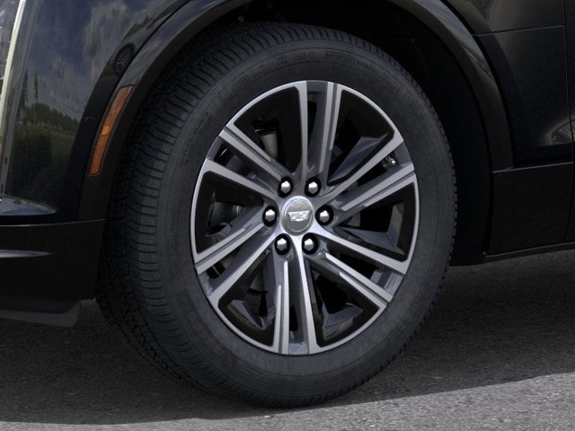 Vehicle image 10 of 33