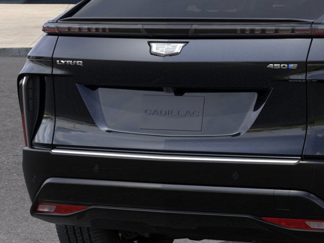 Vehicle image 8 of 33