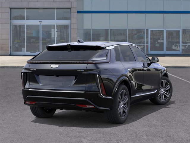 Vehicle image 7 of 33