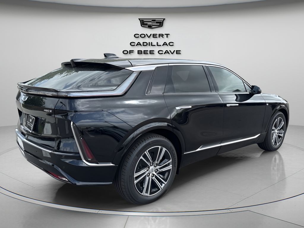 Vehicle image 7 of 39