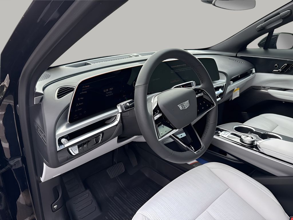 Vehicle image 16 of 39