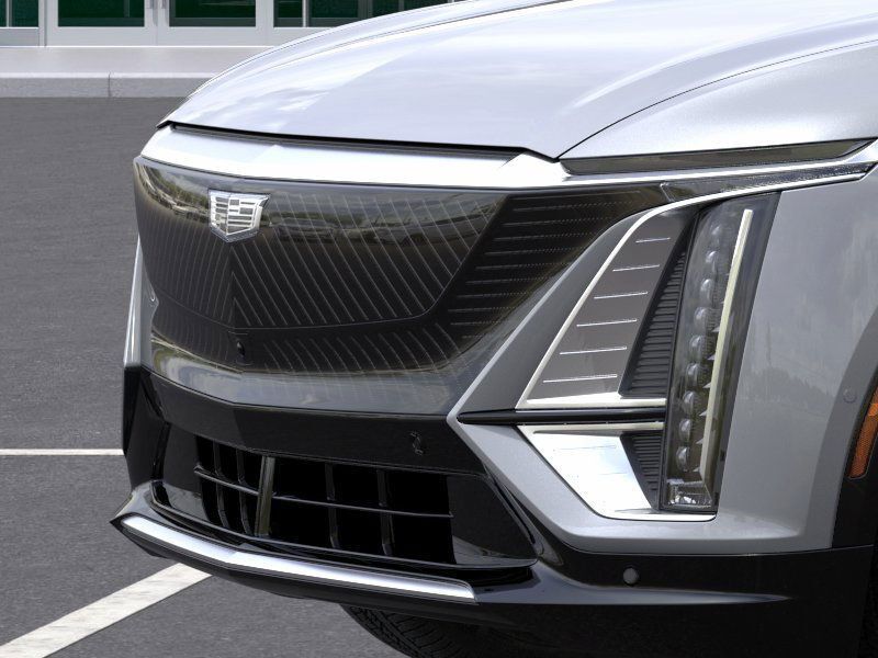 Vehicle image 15 of 26