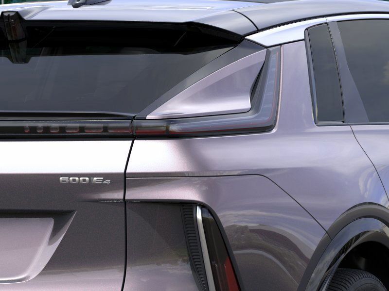 Vehicle image 25 of 26