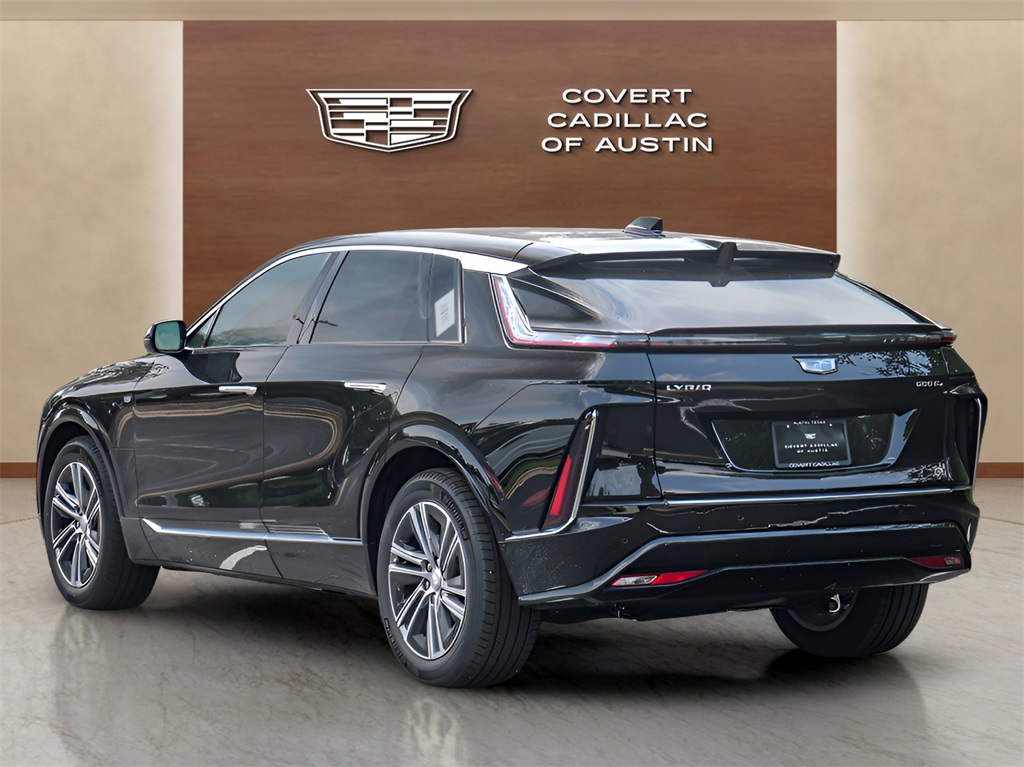 Vehicle image 4 of 26