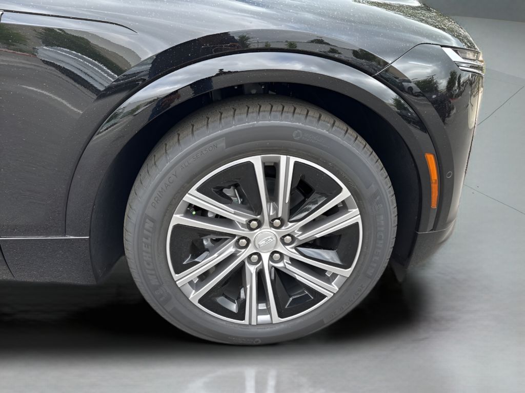 Vehicle image 11 of 40