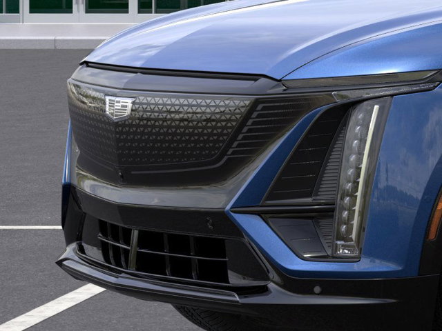Vehicle image 13 of 24