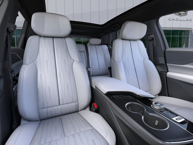 Vehicle image 16 of 24