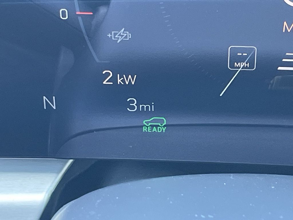 2025 Cadillac LYRIQ Sport Image 12 of 28