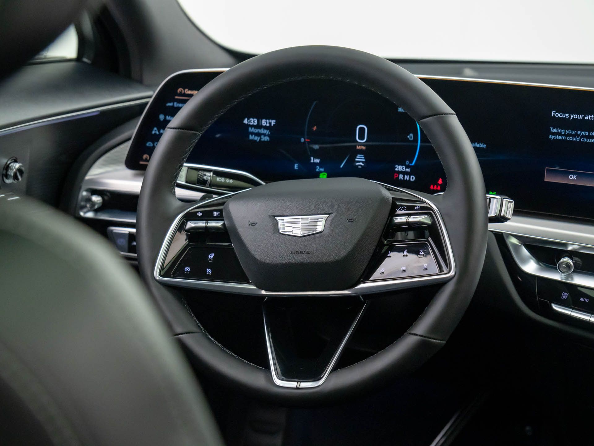 Vehicle image 12 of 39