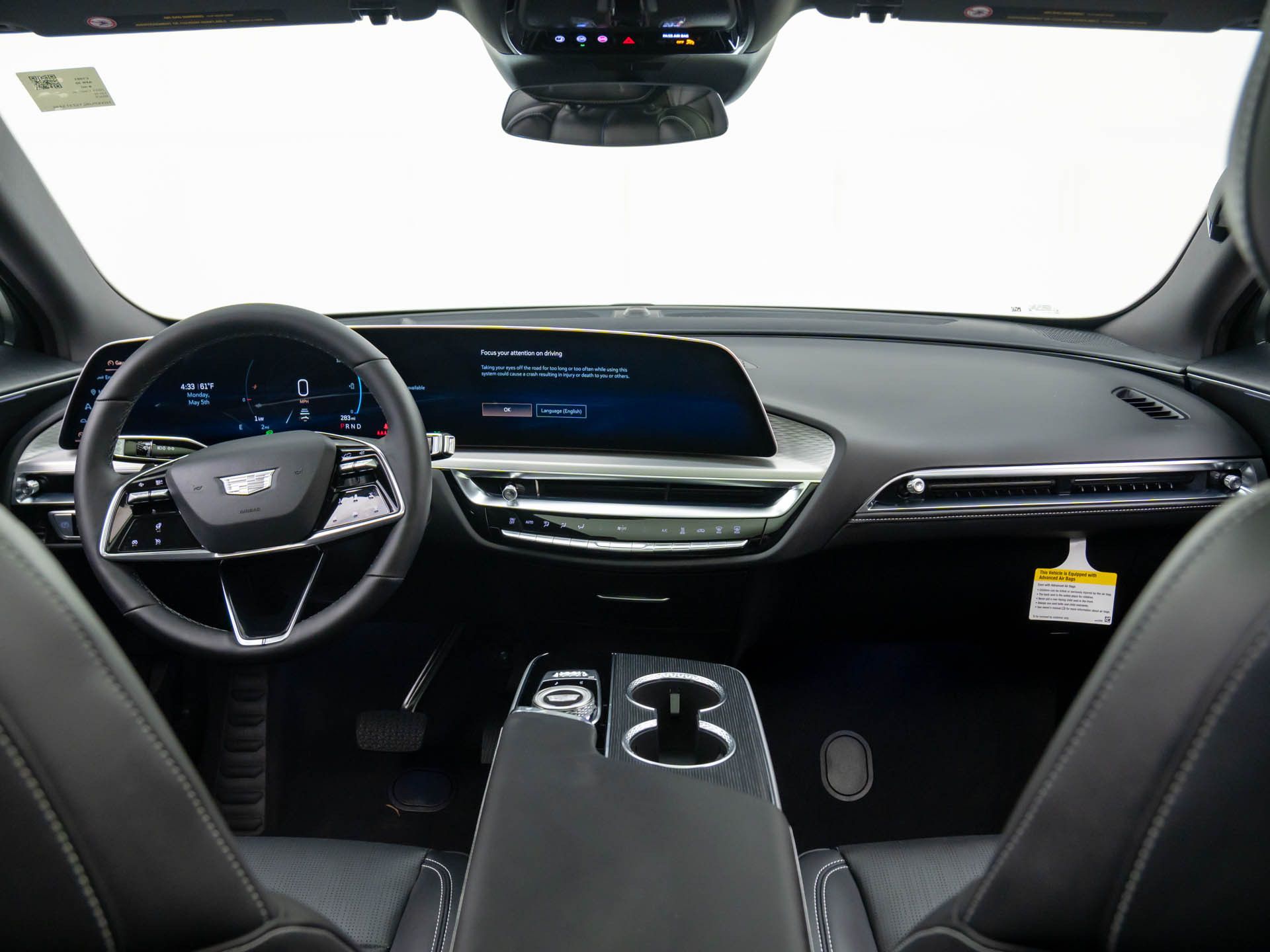 Vehicle image 11 of 39