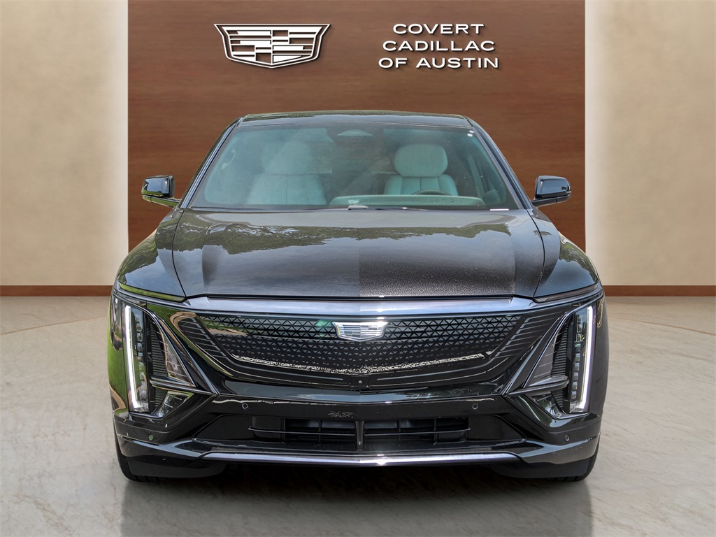 Vehicle image 3 of 25