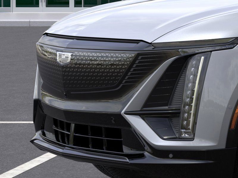 Vehicle image 15 of 26