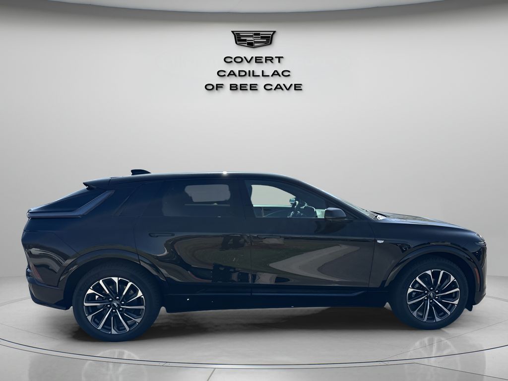 Vehicle image 6 of 39