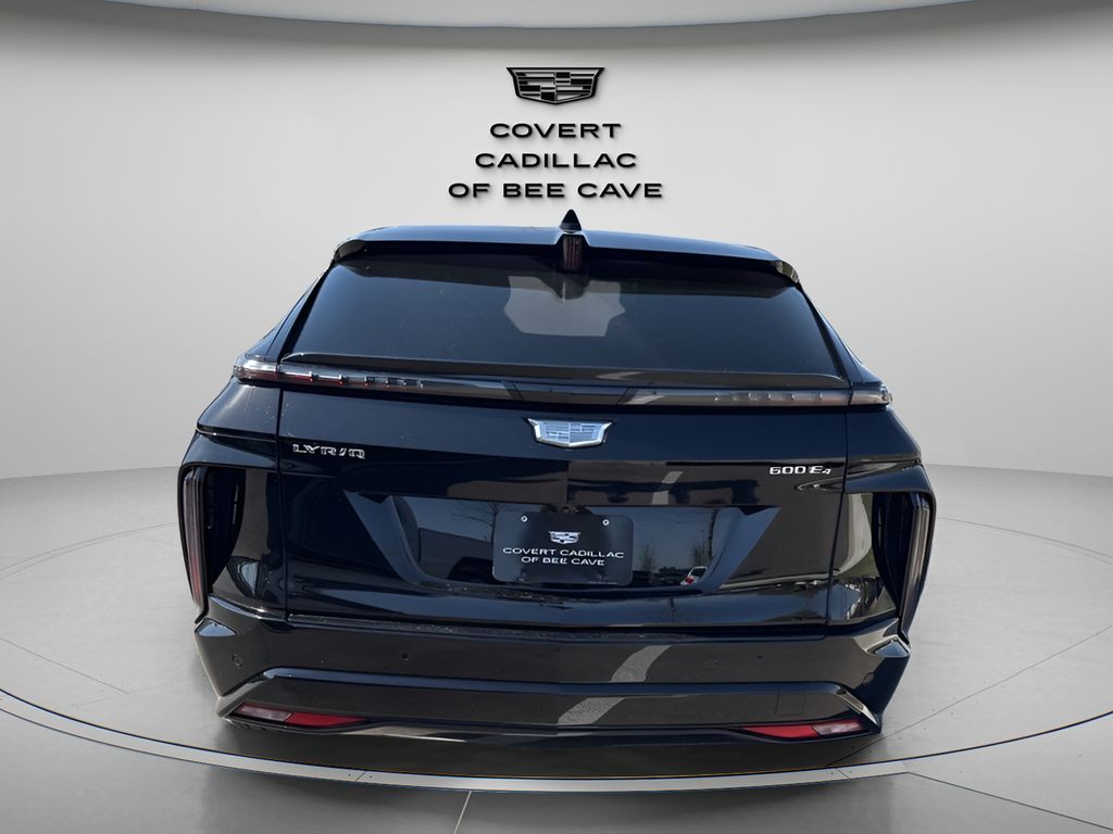 Vehicle image 8 of 39