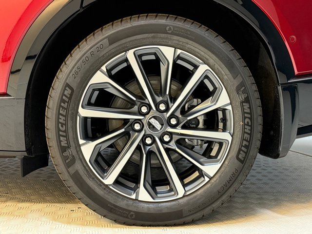 2025 Cadillac LYRIQ Sport Image 10 of 52