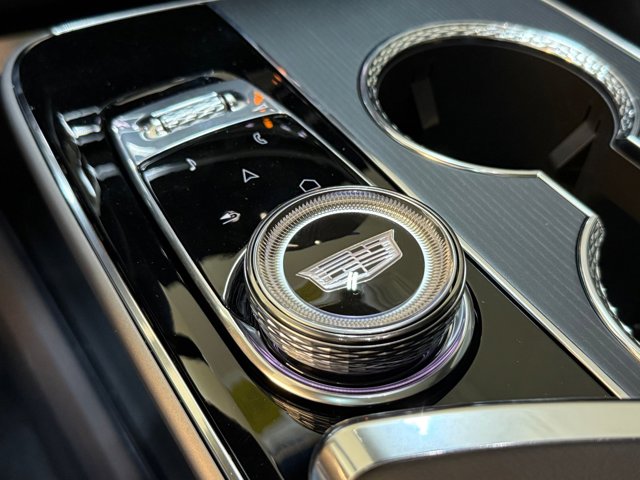 2025 Cadillac LYRIQ Sport Image 27 of 52