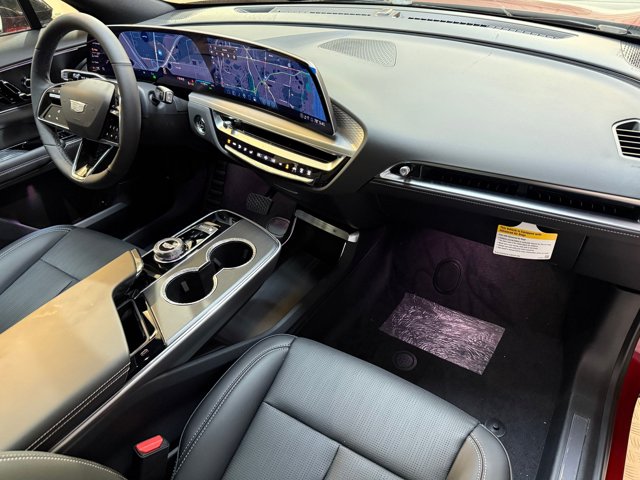 2025 Cadillac LYRIQ Sport Image 21 of 52