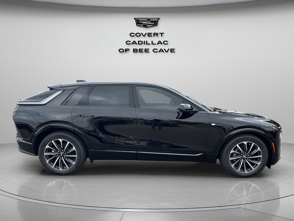 Vehicle image 6 of 39