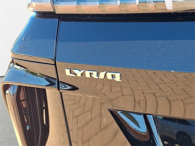 2025 Cadillac LYRIQ Sport Image 10 of 13