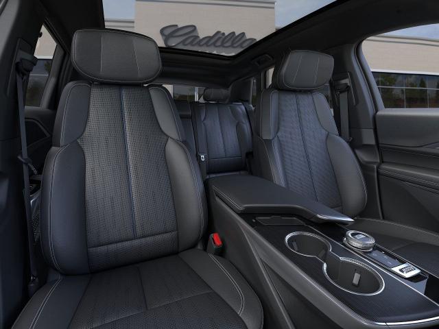 Vehicle image 31 of 39