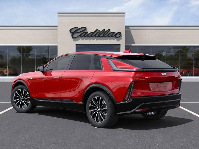 Vehicle image 8 of 24