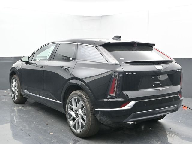 Vehicle image 32 of 67