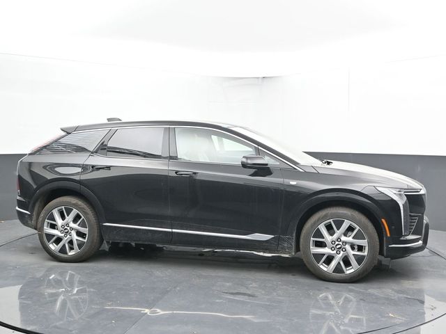 Vehicle image 12 of 67