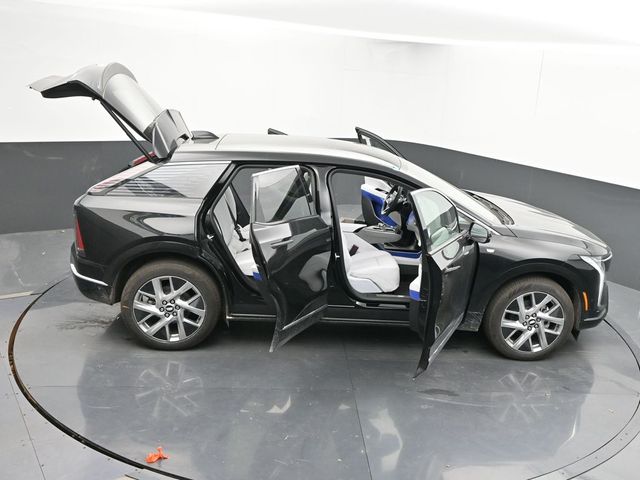 Vehicle image 21 of 67