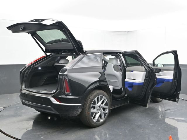 Vehicle image 62 of 67