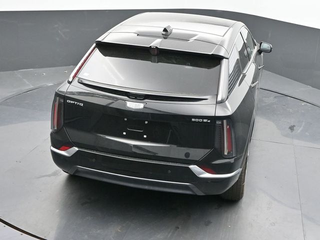 Vehicle image 27 of 67