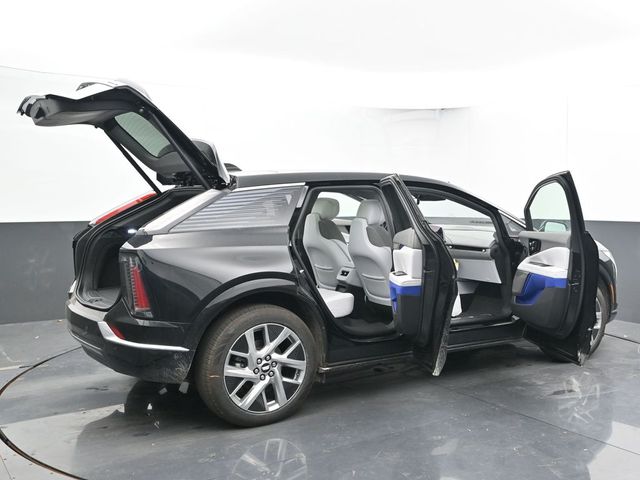 Vehicle image 63 of 67