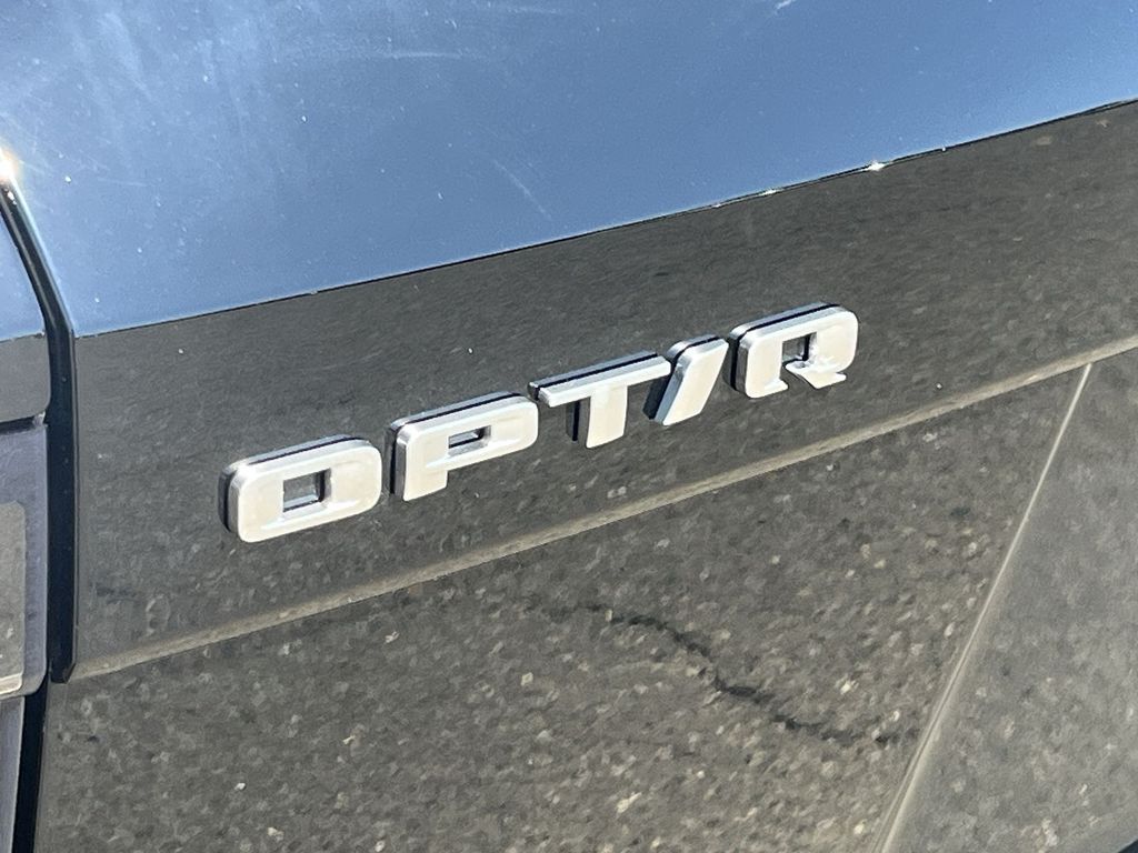 2025 Cadillac OPTIQ Luxury Image 26 of 27