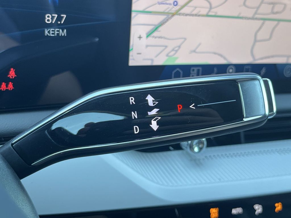 2025 Cadillac OPTIQ Luxury Image 24 of 27