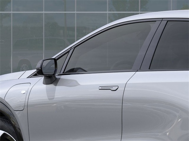 Vehicle image 12 of 24