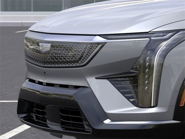 Vehicle image 13 of 24