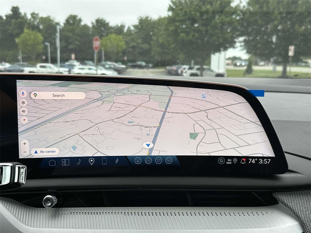 2025 Cadillac OPTIQ Sport Image 24 of 25