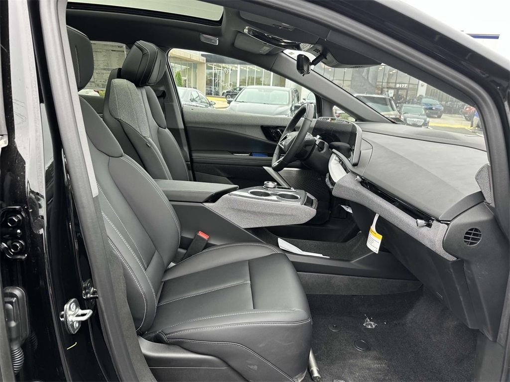 2025 Cadillac OPTIQ Sport Image 12 of 25